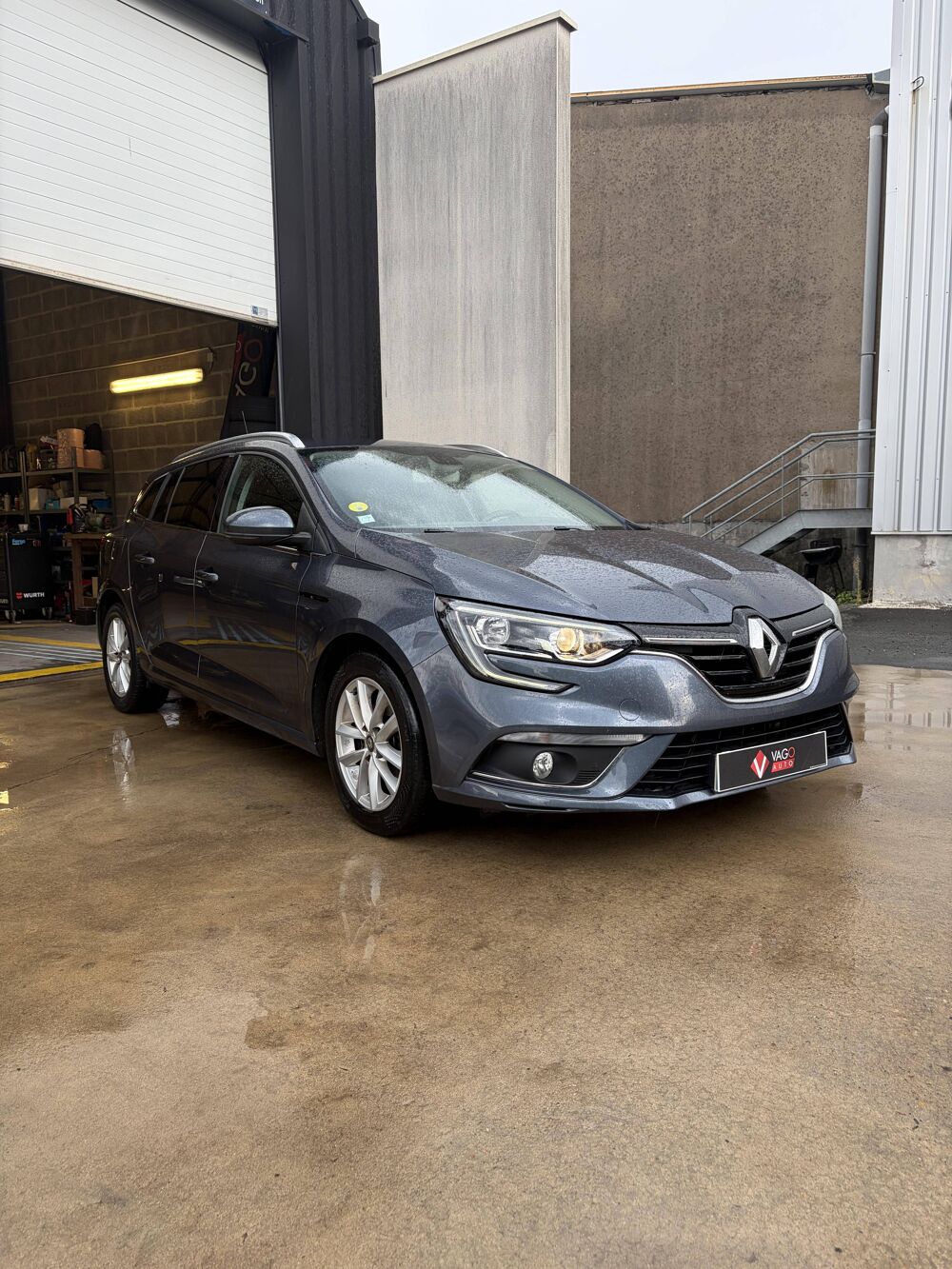 M&eacute;gane IV Estate Blue dCi 115 EDC Business 2019 occasion 49124 Saint-Barth&eacute;lemy-d'Anjou