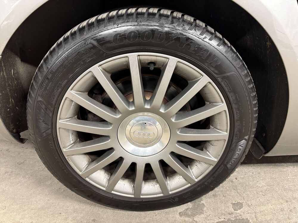 A6 III (C6) 3.2 V6 FSI 255ch Ambition Luxe quattro Tiptronic 2005 occasion 75010 Paris