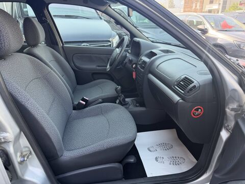 Clio PHASE 2 1.2 i 16V 75 CH 1ERE MAIN 2008 occasion 38130 &Eacute;chirolles