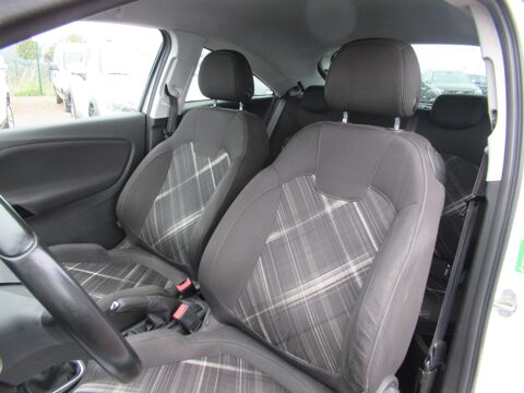 Corsa 1.4e 90cv Color edition 2015 occasion 10410 Saint-Parres-aux-Tertres