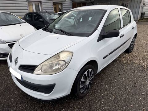 Renault Clio III 1.2 16v 75ch Authentique 5p 2008 occasion Saint-Priest 69800