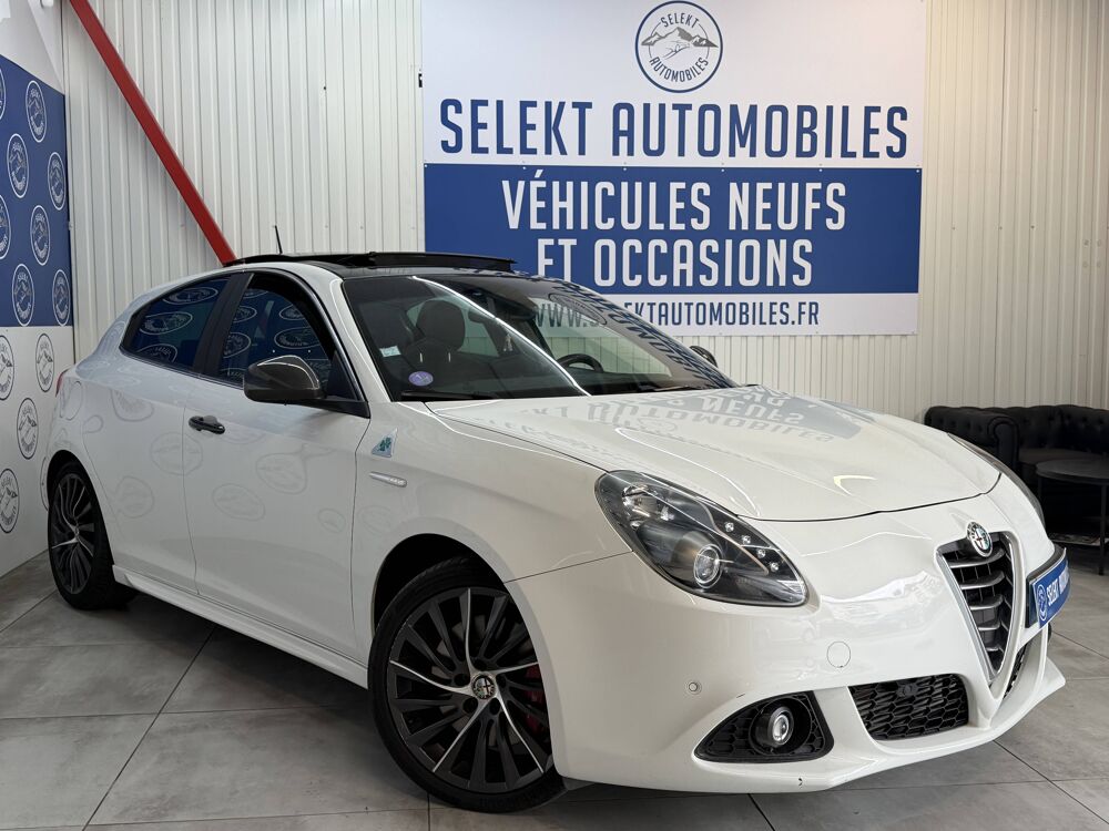 Giulietta III QUADRIFOGLIO VERDE PHASE 2 1.75 TBI 240 CH BOITE AUTO 2015 occasion 38130 &Eacute;chirolles