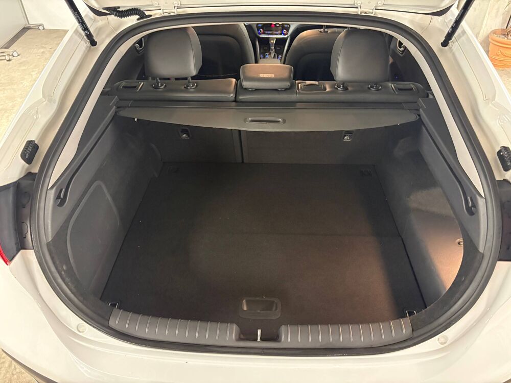 Ioniq Plug-in 141ch Executive 2019 occasion 75010 Paris