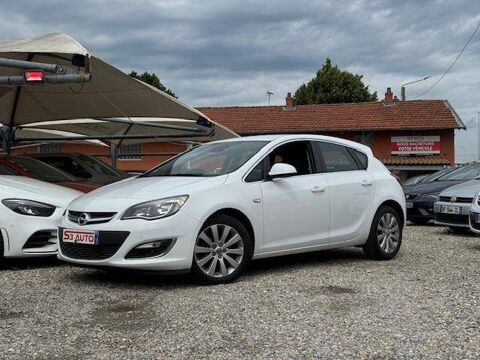 Opel astra IV 1.4 Turbo 120ch Cosmo Start&Stop