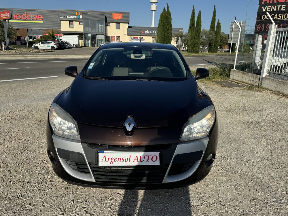 M&eacute;gane III COUPE 1.9 DCI 130 BV6 XV DE FRANCE 2012 occasion 84100 Orange