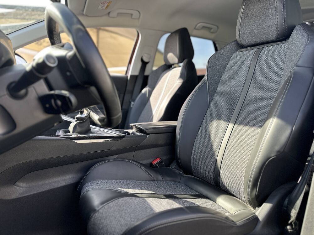 3008 II 1.2 PureTech 130ch Allure S&S 2018 occasion 69800 Saint-Priest