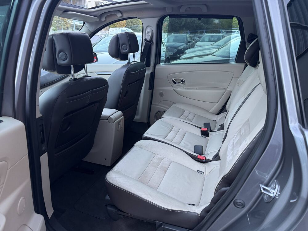 Grand scenic IV III 1.6 dCi130 ENERGY Initiale eco&sup2; 7pl 2013 occasion 38130 &Eacute;chirolles