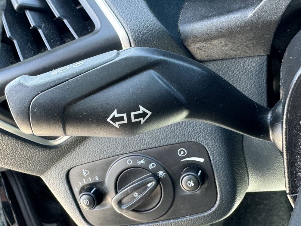 C-max Ph2. 2.0 TDCI 115 BV6 Titanium PowerShift/ Boite Auto/ 7 PL 2011 occasion 84100 Orange