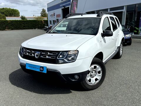 Duster 1.2 TCe 125 Euro6 Laur&eacute;ate 4X2 2016 occasion 17430 Tonnay-Charente