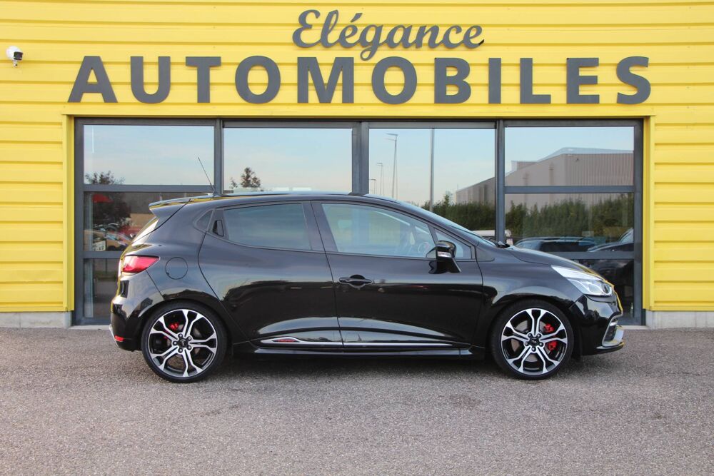 Clio IV (B98) 1.6 T 220ch RS Trophy / SERIE NUMEROTEE / RS MONIT 2016 occasion 68190 Ensisheim
