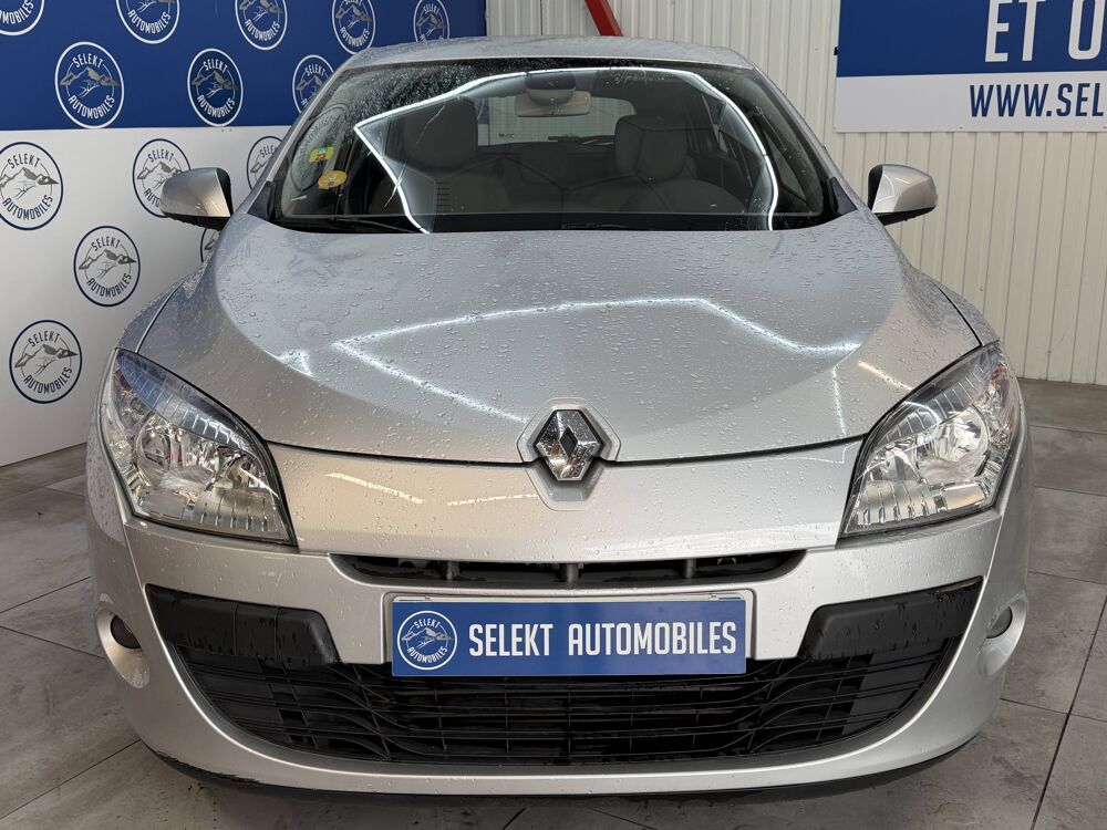 M&eacute;gane III (D95) 1.5 dCi 85ch Dynamique eco&sup2; 2009 occasion 38130 &Eacute;chirolles