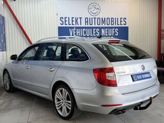 Superb II COMBI 4x4 PHASE 2 2.0 TDI 16V 140 CH 1ERE MAIN 2014 occasion 38130 &Eacute;chirolles