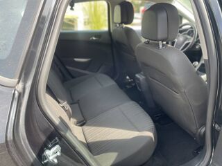 Astra IV 1.4 Twinport Essentia 2012 occasion 69800 Saint-Priest