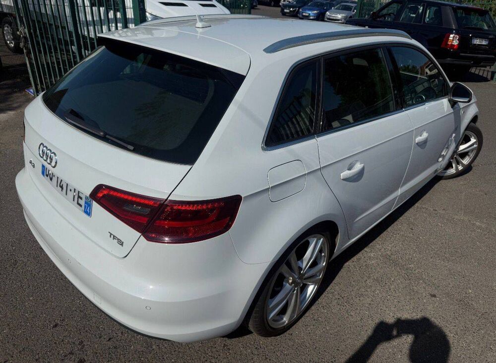 A3 III SPORTBACK 1.4 TFSI 122 S LINE 2014 occasion 95480 Pierrelaye