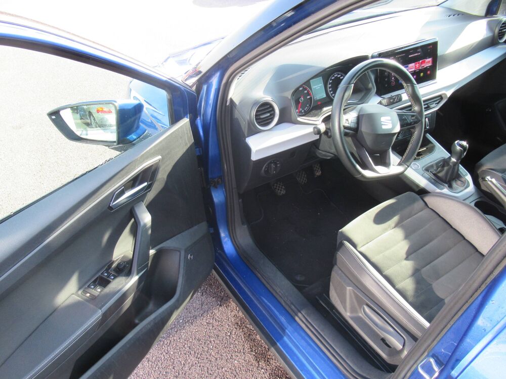 Arona 1.0 EcoTSI 95 ch Urban 2021 occasion 10410 Saint-Parres-aux-Tertres