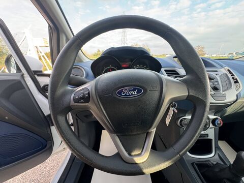 Fiesta IV 1.4 TDCI 70 Ambiente 2009 occasion 84100 Orange