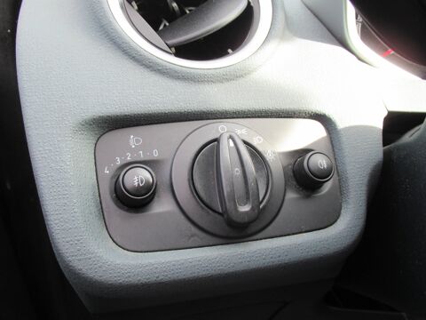 Fiesta IV 1.6 TDCi 95ch FAP Trend 5p 2011 occasion 10410 Saint-Parres-aux-Tertres