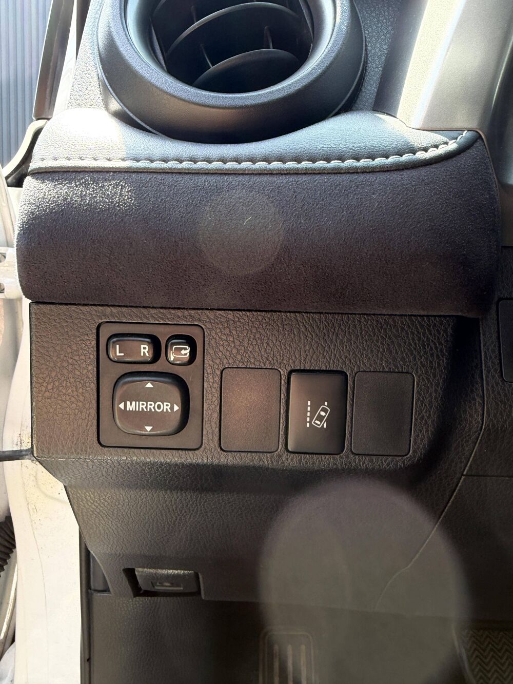 RAV 4 IV 197 Hybride Design 2WD CVT 2016 occasion 49124 Saint-Barth&eacute;lemy-d'Anjou