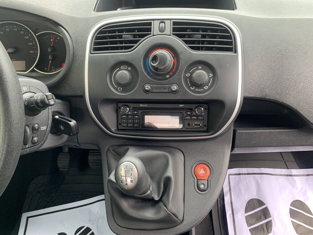 Kangoo II 1.5 dCi 90ch energy Zen TPMR 4 + 1 handicap 2013 occasion 95220 Herblay