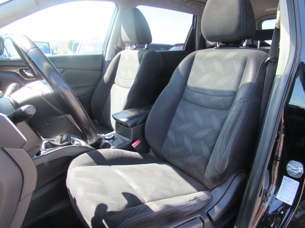 X-Trail 1.6 dCi 130 All-Mode 4x4 2015 occasion 10410 Saint-Parres-aux-Tertres