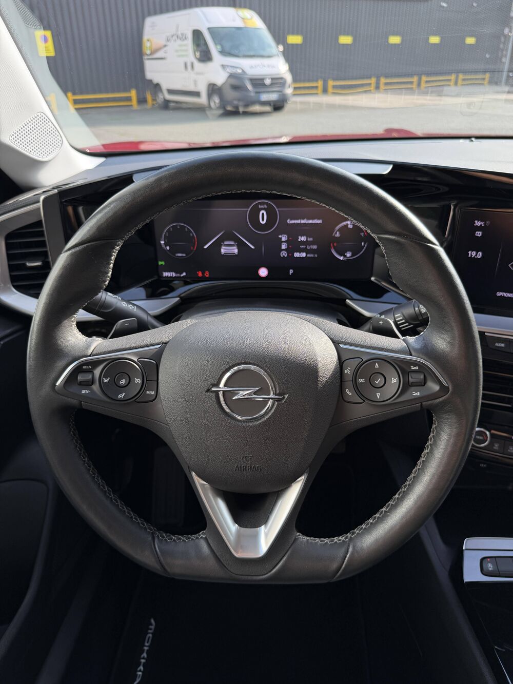 Mokka 1.2 Turbo 130ch Elegance Business BVA8 2022 occasion 49124 Saint-Barth&eacute;lemy-d'Anjou