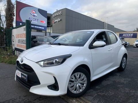 Toyota Yaris IV 116h Dynamic Business 5p + Programme Beyond Zero Academy 2022 occasion Herblay 95220