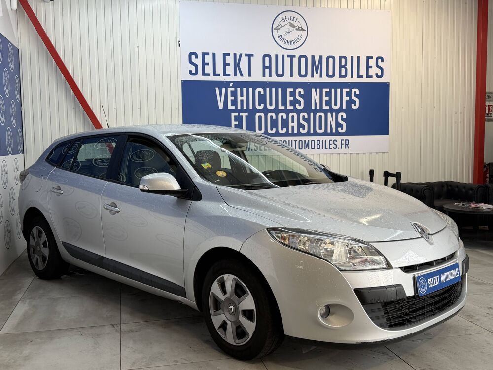 M&eacute;gane III (D95) 1.5 dCi 85ch Dynamique eco&sup2; 2009 occasion 38130 &Eacute;chirolles