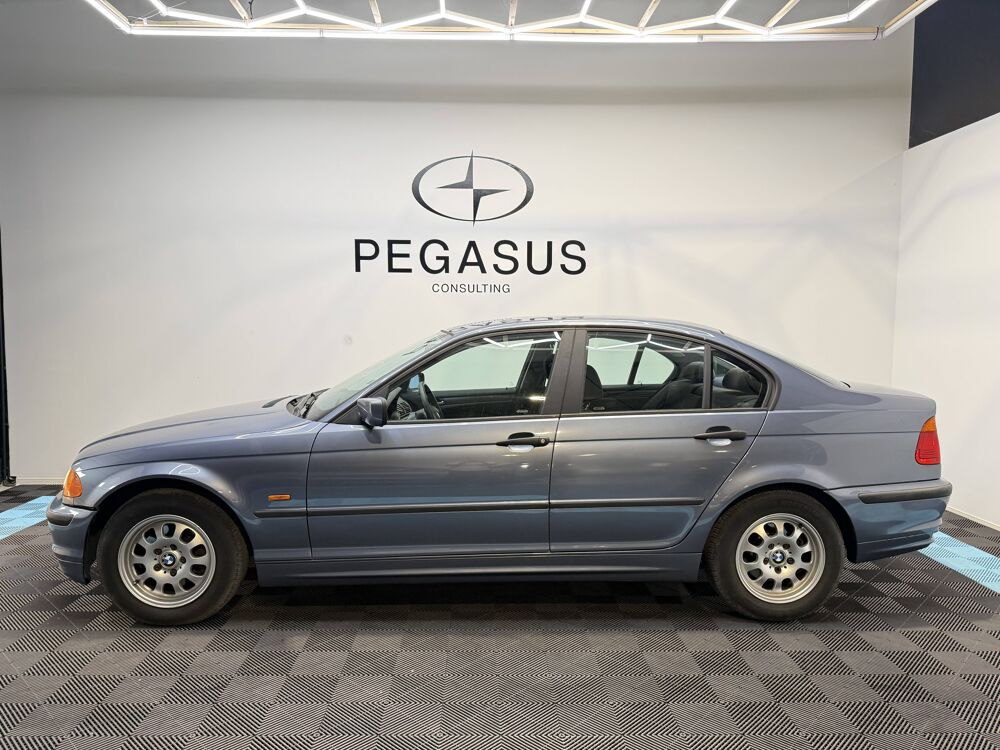 S&eacute;rie 3 IV (E46) 318i 1999 occasion 47390 Layrac