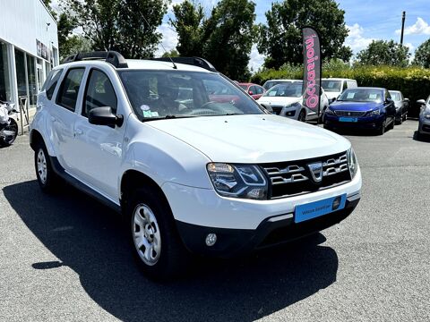 Duster 1.2 TCe 125 Euro6 Laur&eacute;ate 4X2 2016 occasion 17430 Tonnay-Charente