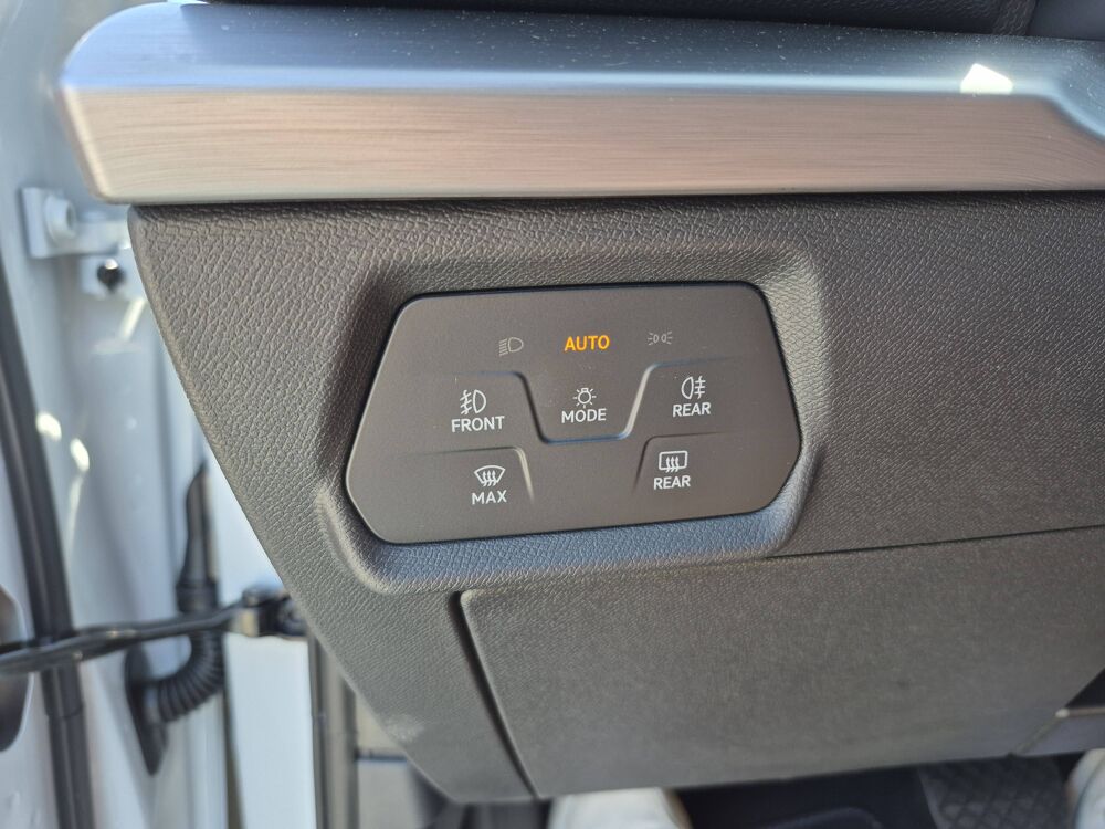 Leon SPORTSTOURER 2.0 TDI 150 DSG7 FR 2024 occasion 71880 Ch&acirc;tenoy-le-Royal