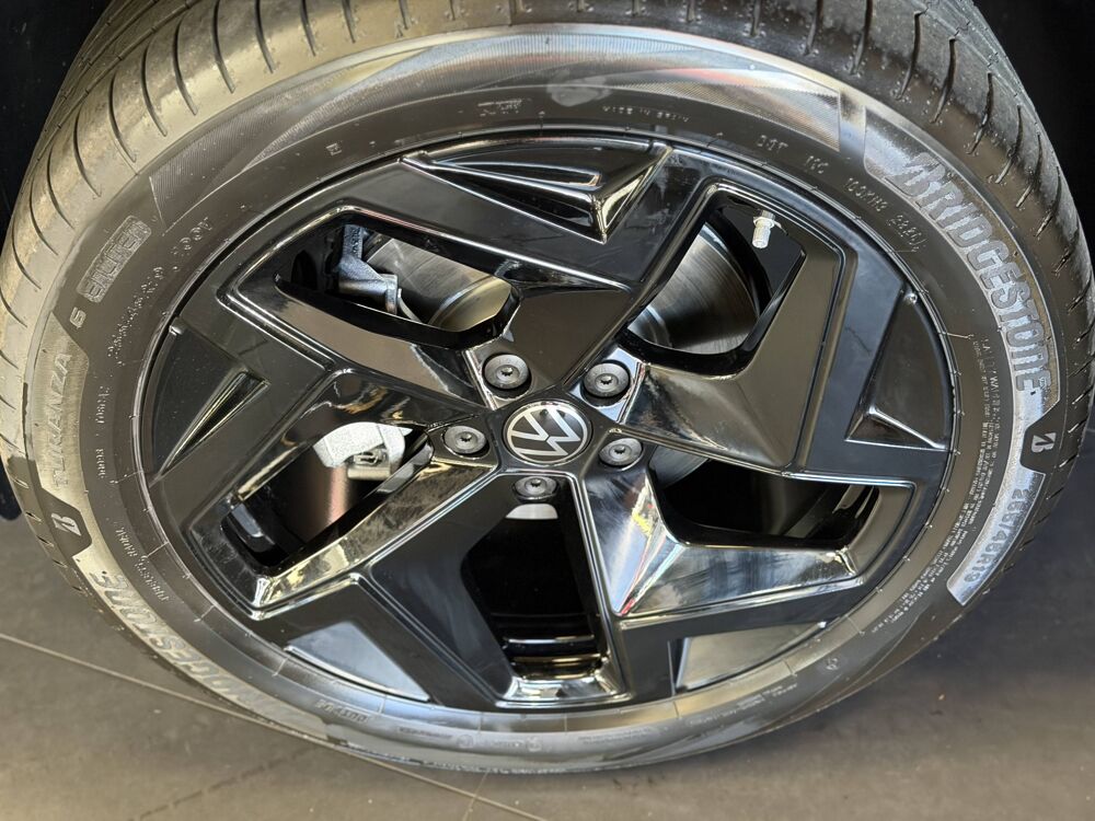 Tiguan 1.5 eTSI 150ch R-Line Edition DSG7 2026 occasion 77240 Vert-Saint-Denis