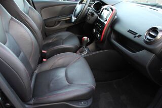 Clio IV (B98) 1.6 T 220ch RS Trophy / SERIE NUMEROTEE / RS MONIT 2016 occasion 68190 Ensisheim