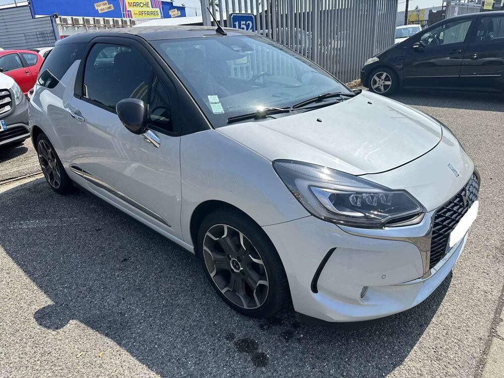 DS3 1.2 bo&icirc;te auto GIVENCHY 2016 occasion 69800 Saint-Priest