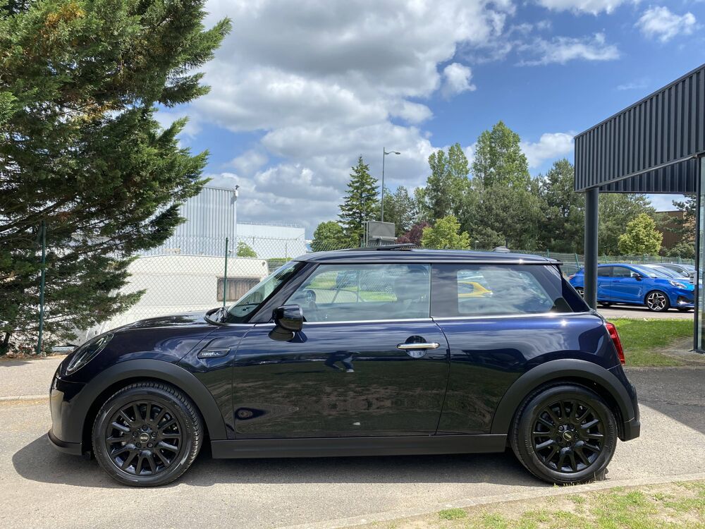Cooper III (F56) 136ch Edition Camden BVA7 2022 occasion 78200 Buchelay
