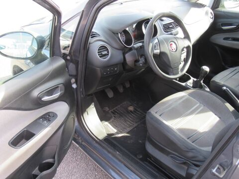 Punto 1.3 Multijet 75 Dynamic 2010 occasion 10410 Saint-Parres-aux-Tertres