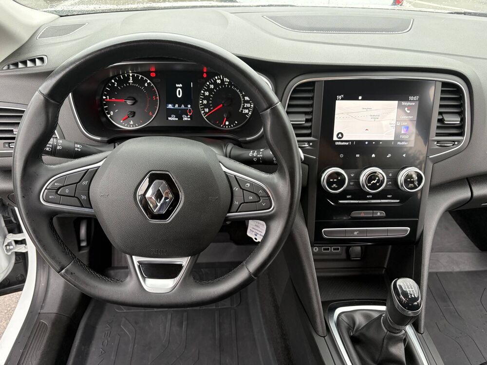 M&eacute;gane IV SOCIETE BLUE DCI 115 - 21N AIR NAV 2022 occasion 13220 Ch&acirc;teauneuf-les-Martigues