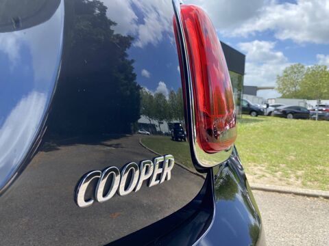 Cooper III (F56) 136ch Edition Camden BVA7 2022 occasion 78200 Buchelay