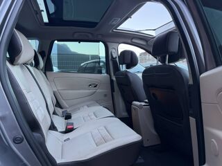 Grand scenic IV III 1.6 dCi130 ENERGY Initiale eco&sup2; 7pl 2013 occasion 38130 &Eacute;chirolles