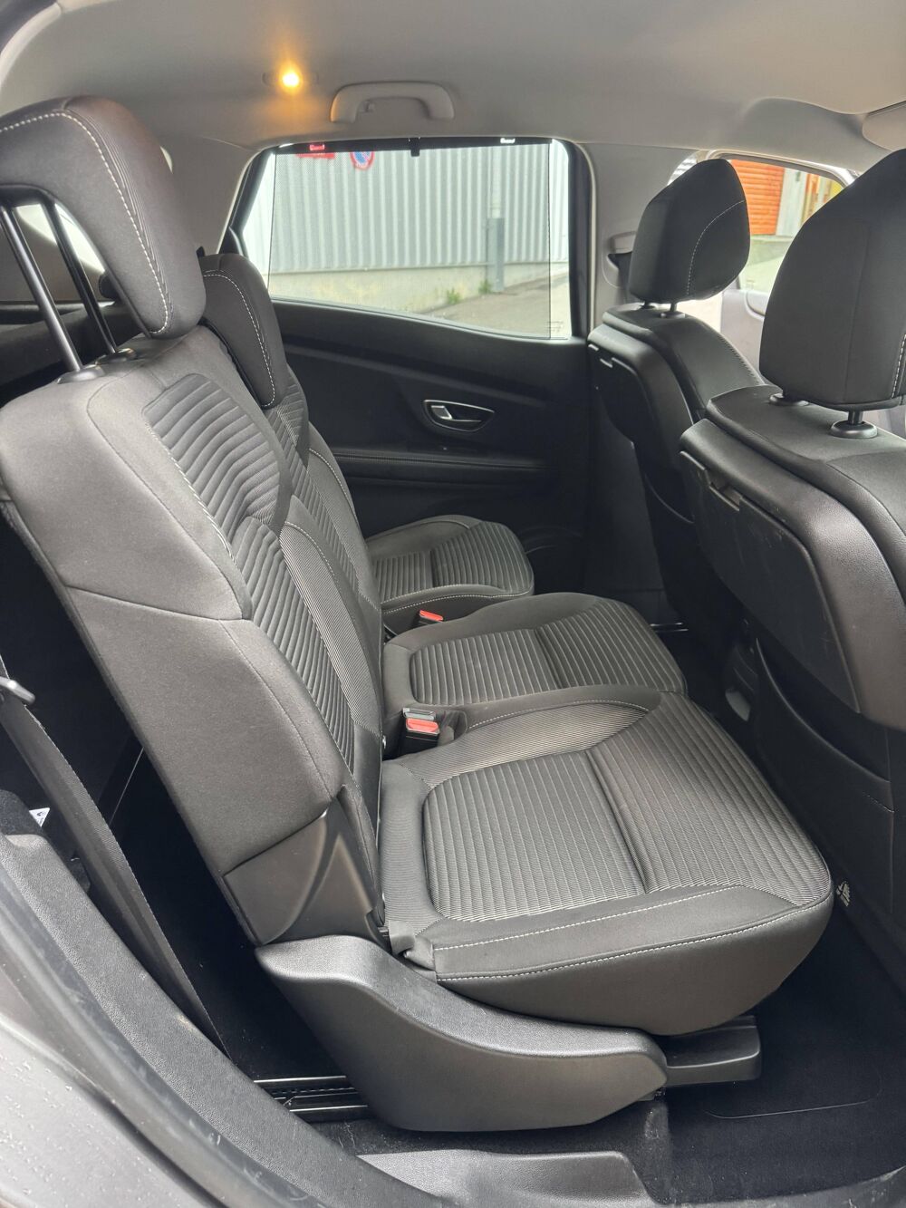 Sc&eacute;nic 1.5 dCi 110ch energy Business EDC 2018 occasion 49124 Saint-Barth&eacute;lemy-d'Anjou