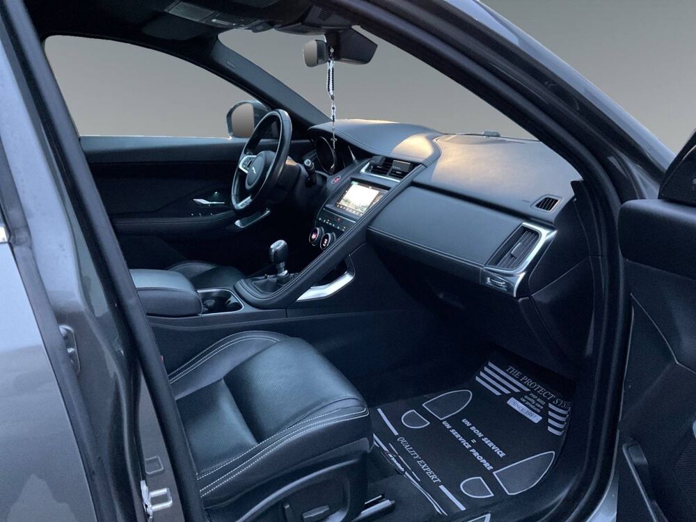 E-PACE 2.0D 150ch R-Dynamic S | Toit Panoramique - Suivi Complet 2018 occasion 21600 Longvic
