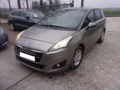 Peugeot 5008 1.6 e-HDi 115ch FAP Active ETG6 2014 occasion Villiers-en-Bière 77190