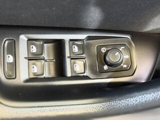 Passat VOLKSWAGEN PASSAT VIII SW 2.0 TDI 122 BUSINESS 2022 occasion 77240 Vert-Saint-Denis