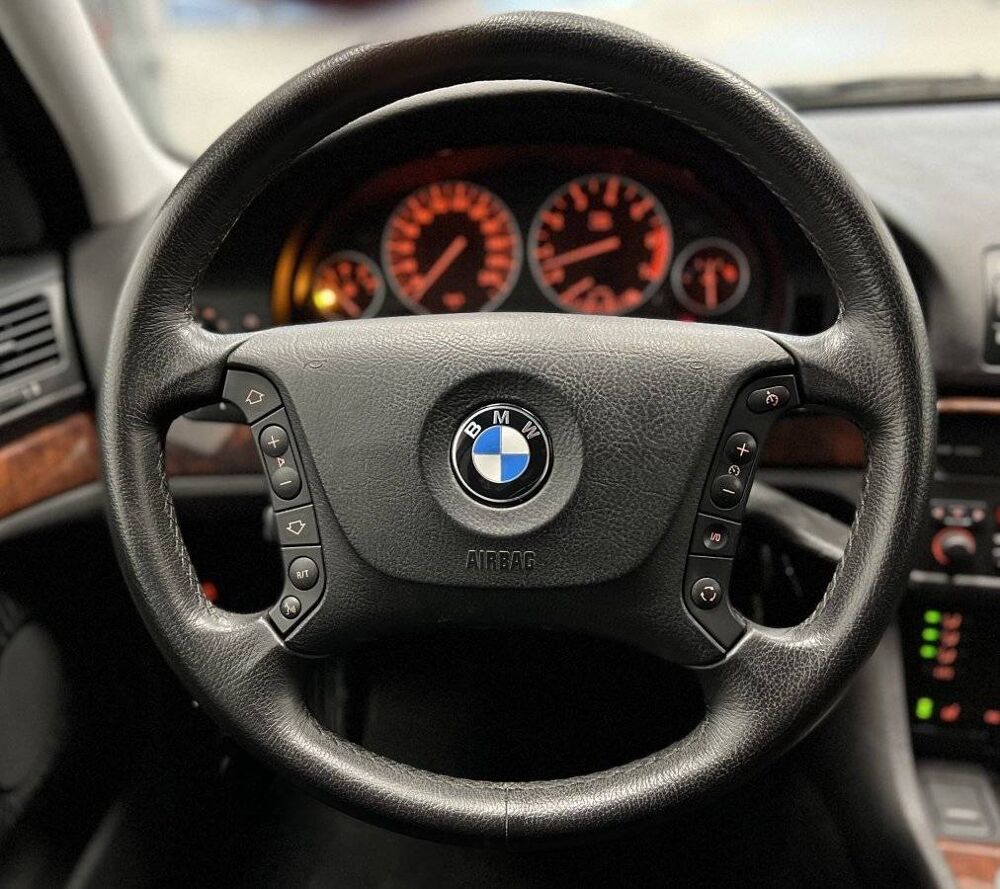 S&eacute;rie 5 III (E39) 535i BA 2002 occasion 57980 Diebling