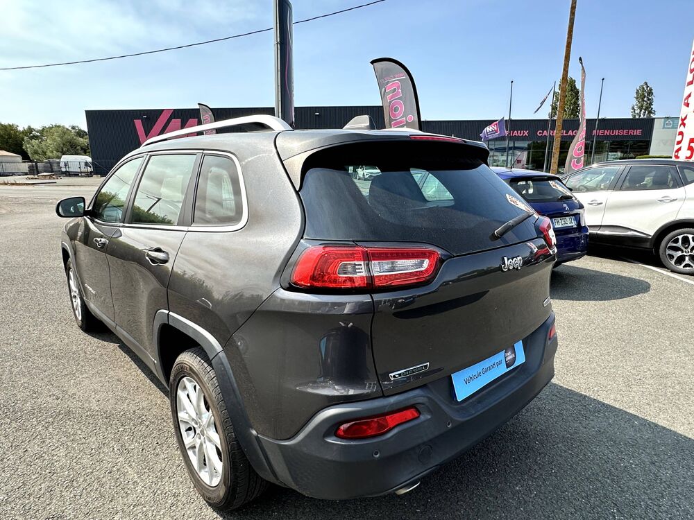 Cherokee 2.0 MultiJet 140 Longitude Business 2014 occasion 17430 Tonnay-Charente