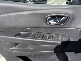 Captur 0.9 tce 90ch Energy Life 2018 occasion 13220 Ch&acirc;teauneuf-les-Martigues