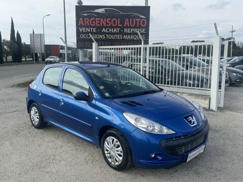 Peugeot 206 + 1.4 HDI 70 TRENDY