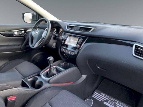 Qashqai II (J11) 1.6L DIG-T 163ch N-Connecta 2017 occasion 21600 Longvic