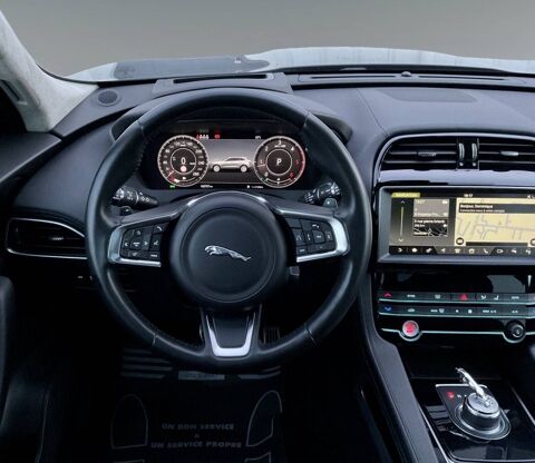 F-PACE 2.0D 180ch Prestige 4x4 BVA8 2018 occasion 21600 Longvic