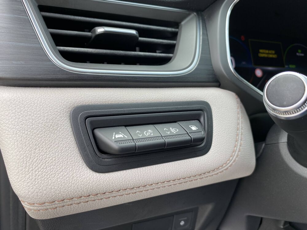 Captur II (HJB) 1.6 E-Tech Plug-in 160ch Initiale Paris 2020 occasion 78200 Buchelay