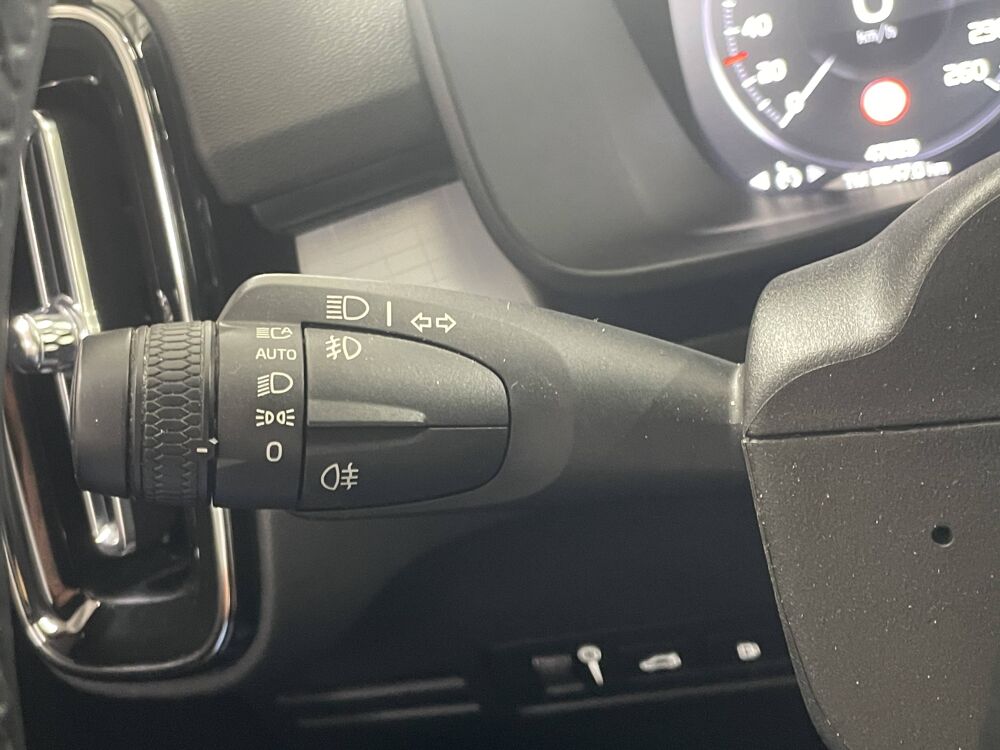 XC40 T4 Recharge 129 + 82ch Start DCT 7 2022 occasion 92500 Rueil-Malmaison